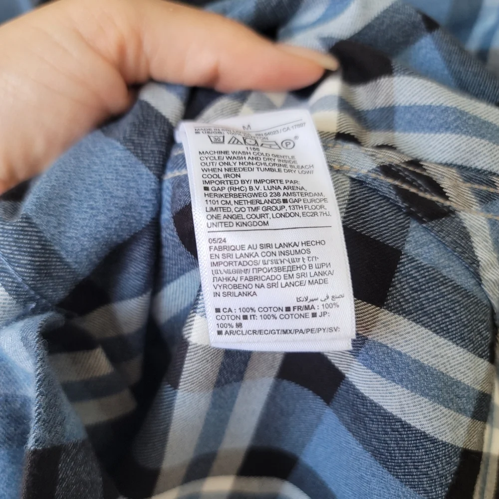 Banana Republic Luxe Flannel Standard Fit Button Down Shirt Medium Blue Plaid